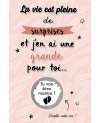 Carte à gratter "La vie est pleine de surprises" pour annonce ou demande originale. carte gratter surprise. carte annoncer bonne
