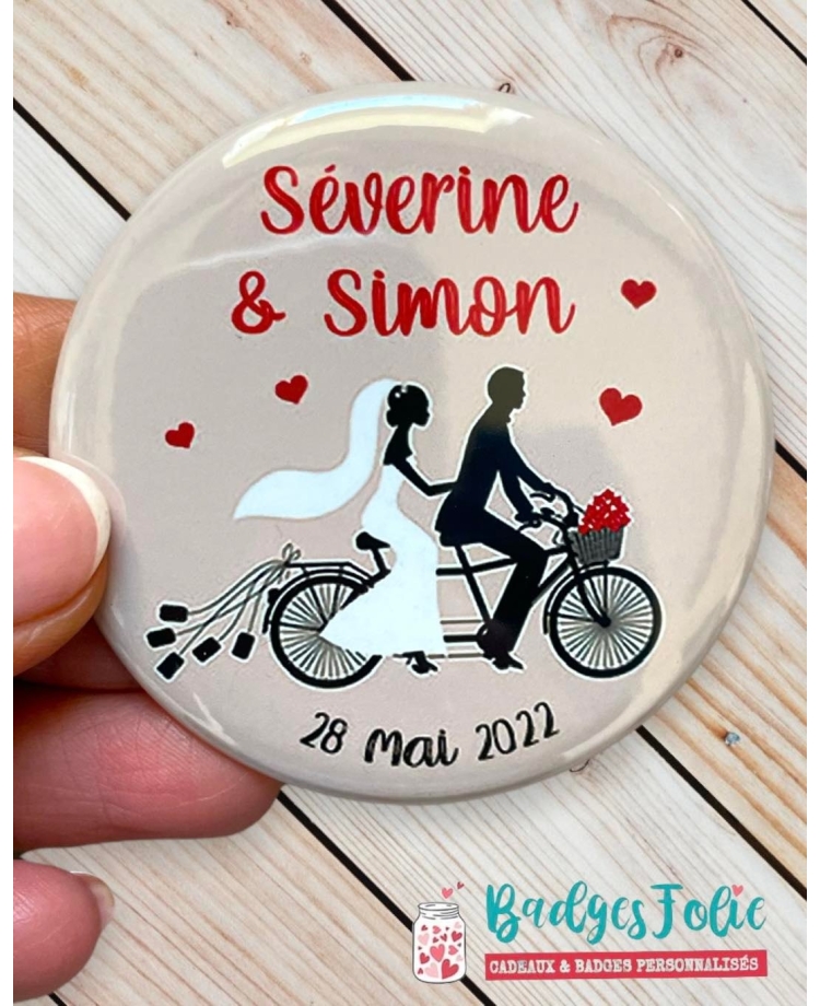 badges mariage. badges personnalisés mariage. badges vélo mariage. badge couple mariés. badge personnalisé marié