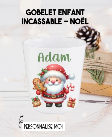 Gobelet enfant personnalisé en plastique père noël. verre plastique prénom. verre enfant personnalisé. gobelet noël plastique.