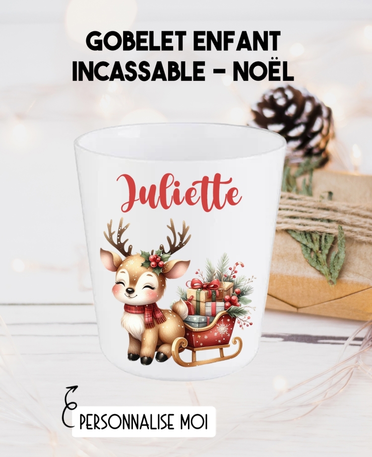 Gobelet enfant personnalisé en plastique père noël. verre plastique prénom. verre enfant personnalisé. gobelet noël plastique