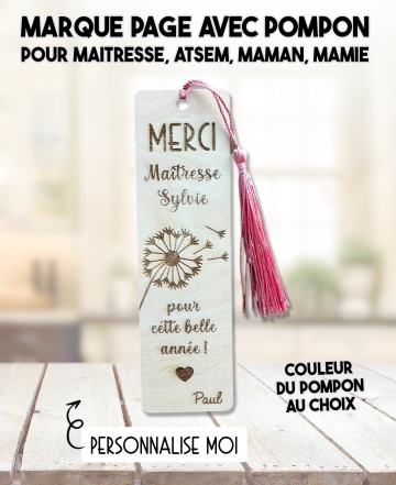 Marque page pompon en bois. marque page adulte bois personnalisé. cadeau maîtresse