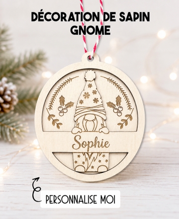 Boule de noël en bois. Décoration noël prénom. Boule noël bois personnalisée. Boule noël prénom gnome