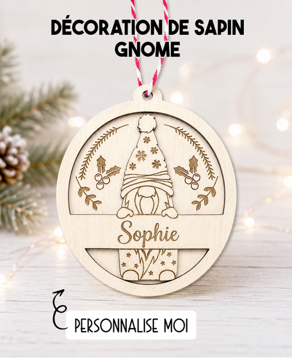Boule de noël en bois. Décoration noël prénom. Boule noël bois personnalisée. Boule noël prénom gnome